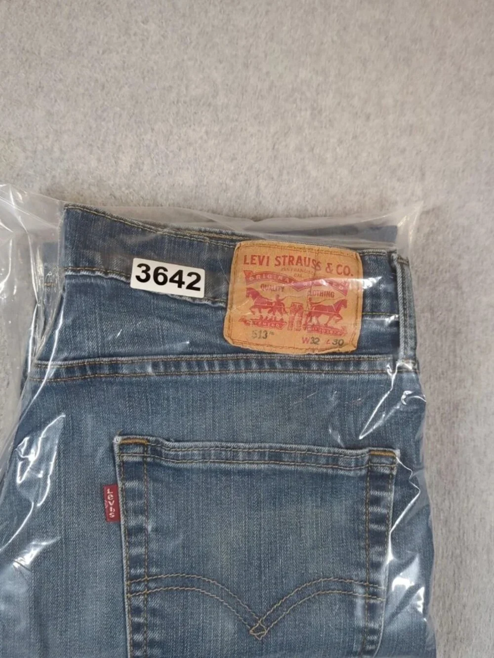 Levi's 513 Jeans Men's 32x30 (Actual 32x28) Blue Slim Straight Stretch Denim